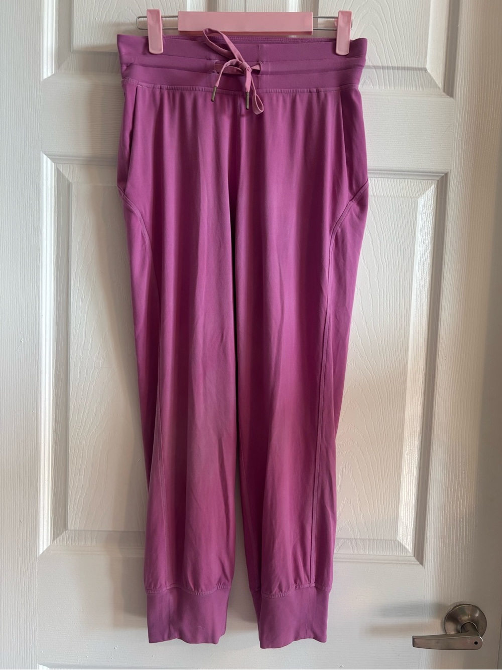 Ready to Rulu High-Rise Cropped Jogger in Magenta Glow  pink purple Size 4